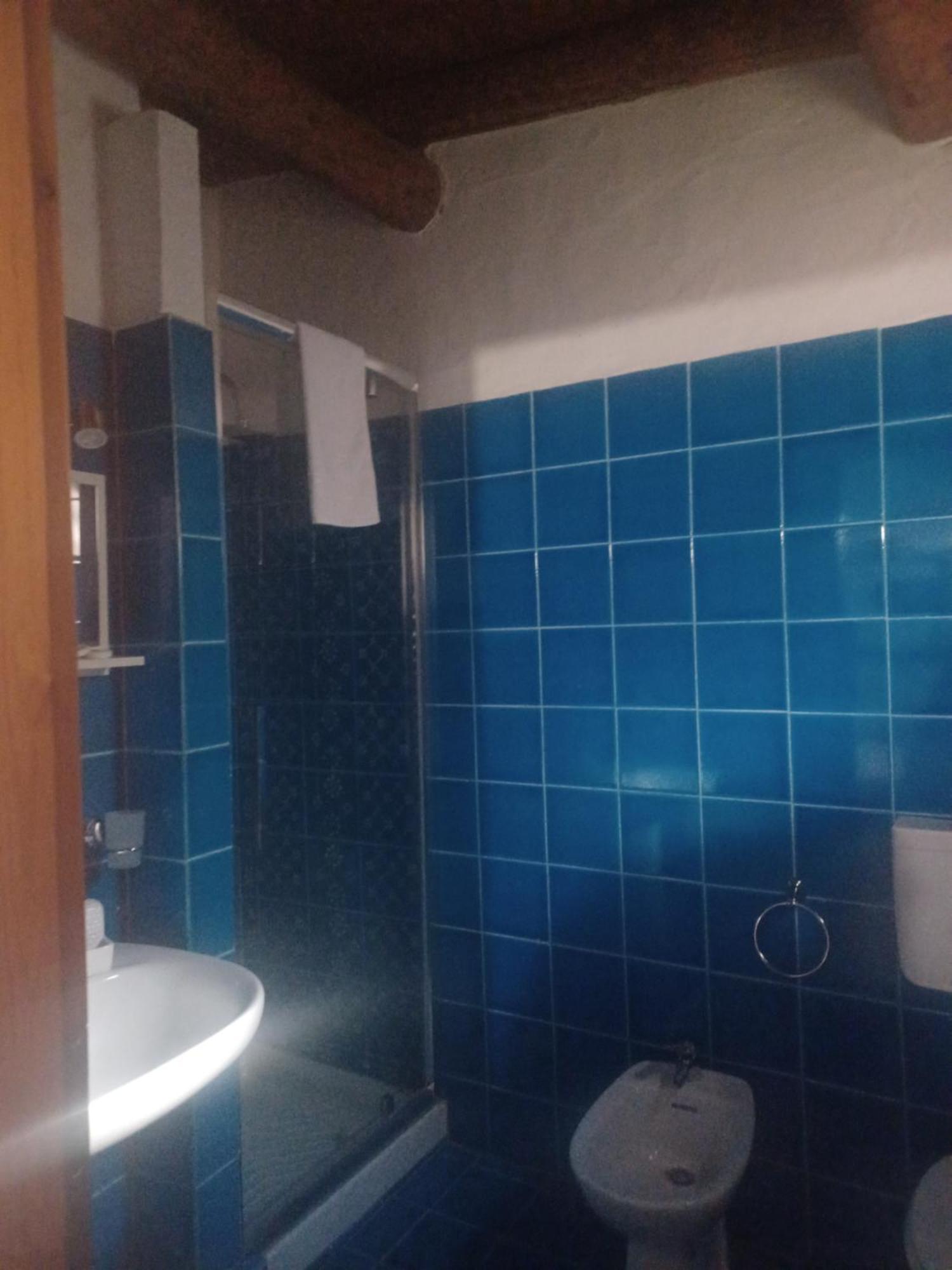 B&B Helios Il Tuo Relax In Sardegna Сан-Теодоро Экстерьер фото