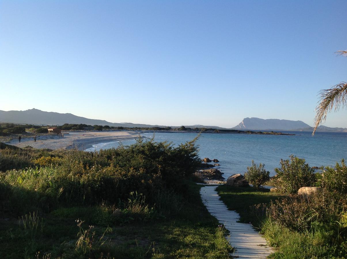 B&B Helios Il Tuo Relax In Sardegna Сан-Теодоро Экстерьер фото